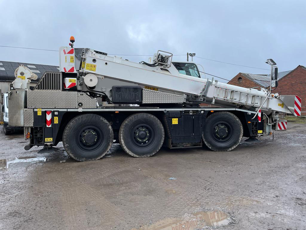Terex Demag AC 45 City - Grue tout-terrain: photos 5 Terex Demag AC 45 City - Grue tout-terrain: photos 5