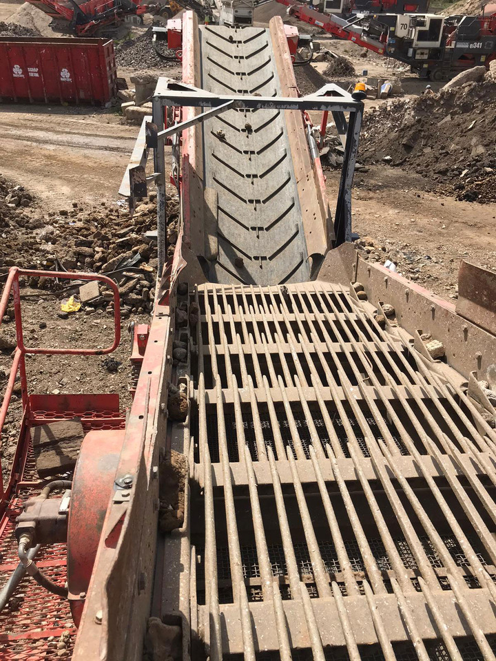 Terex Finlay 883 - Crible: photos 5 Terex Finlay 883 - Crible: photos 5