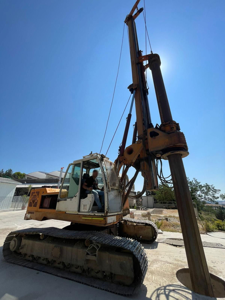 Trivelsonda Trive 80 - Mât de battage: photos 2 Trivelsonda Trive 80 - Mât de battage: photos 2