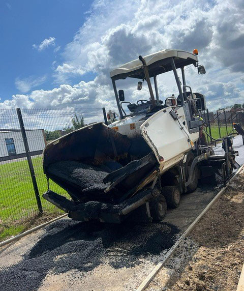 Vogele Super 1303-3i - Finisseur: photos 1 Vogele Super 1303-3i - Finisseur: photos 1