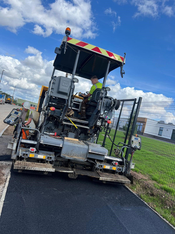 Vogele Super 1303-3i - Finisseur: photos 4 Vogele Super 1303-3i - Finisseur: photos 4