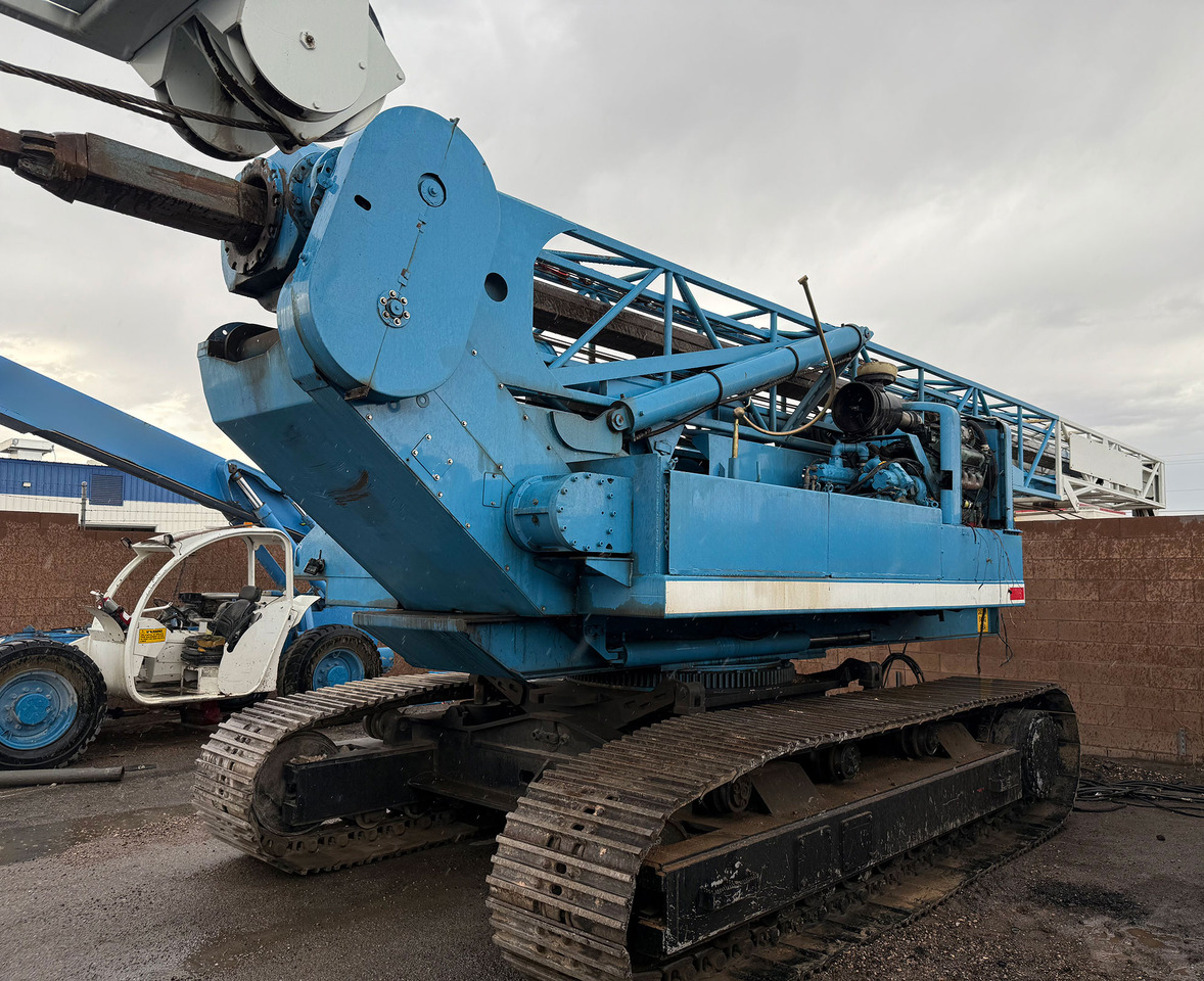 Watson 3100 - Mât de battage: photos 2 Watson 3100 - Mât de battage: photos 2