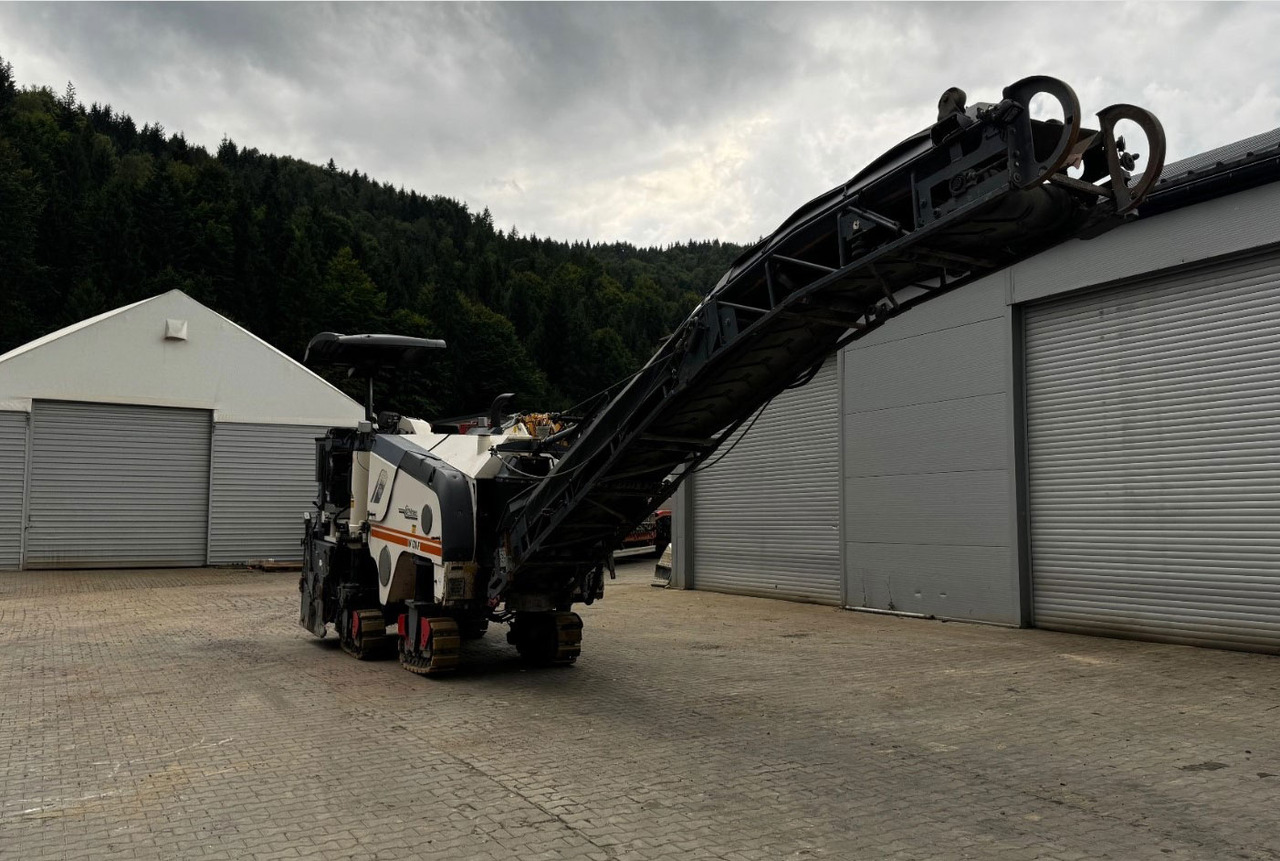 Wirtgen W 130 F - Fraiseuse à froid: photos 4 Wirtgen W 130 F - Fraiseuse à froid: photos 4