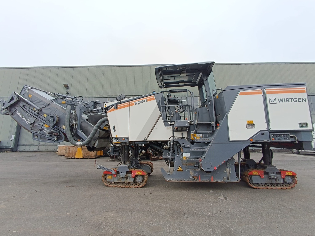 Wirtgen W 200 Fi - Fraiseuse à froid: photos 3 Wirtgen W 200 Fi - Fraiseuse à froid: photos 3