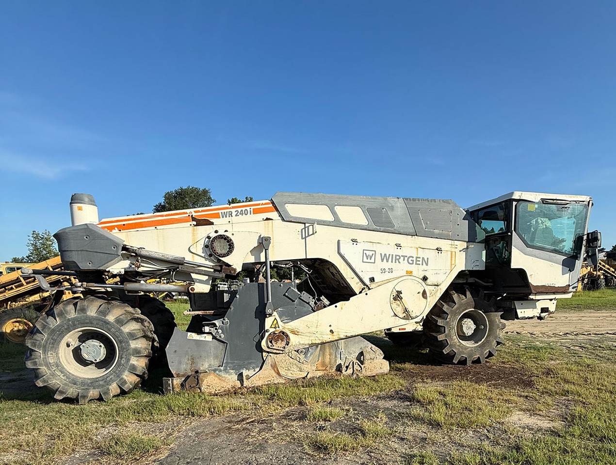 Wirtgen WR 240 I - Stabilisateur: photos 1 Wirtgen WR 240 I - Stabilisateur: photos 1