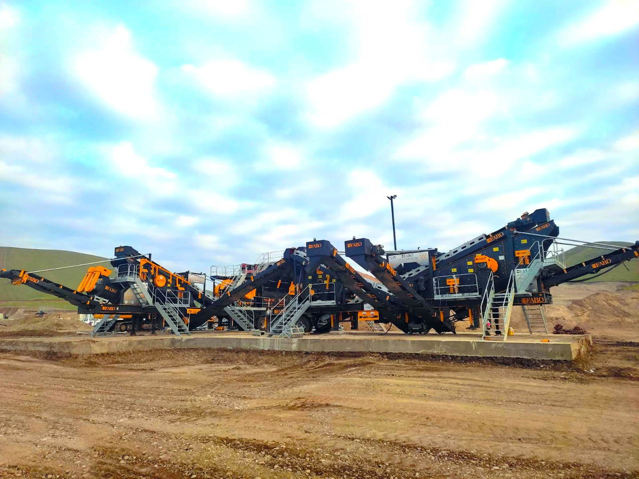 FABO Mobile crusher - Concasseur mobile: photos 5 FABO Mobile crusher - Concasseur mobile: photos 5