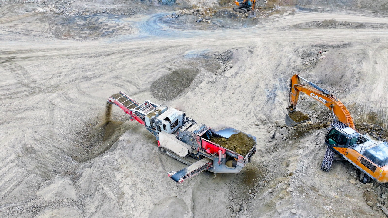 FABO Mobile crusher - Concasseur mobile: photos 4 FABO Mobile crusher - Concasseur mobile: photos 4