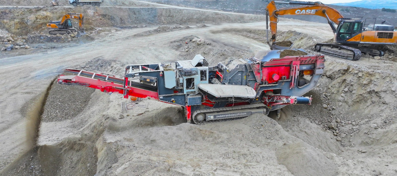 FABO Mobile crusher - Concasseur mobile: photos 1 FABO Mobile crusher - Concasseur mobile: photos 1