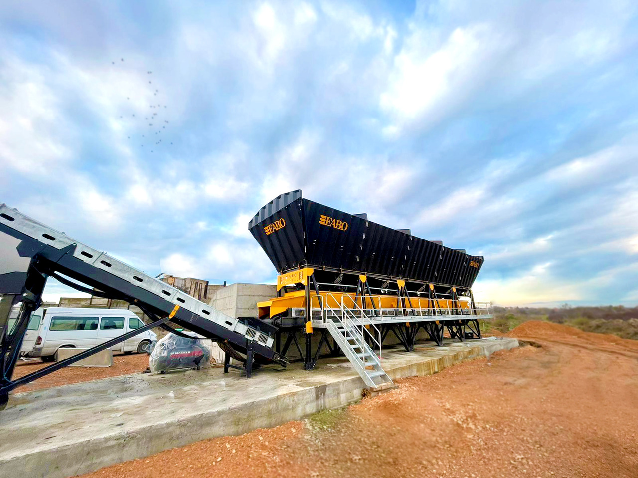 FABO compact concrete plant - Centrale à béton: photos 5 FABO compact concrete plant - Centrale à béton: photos 5