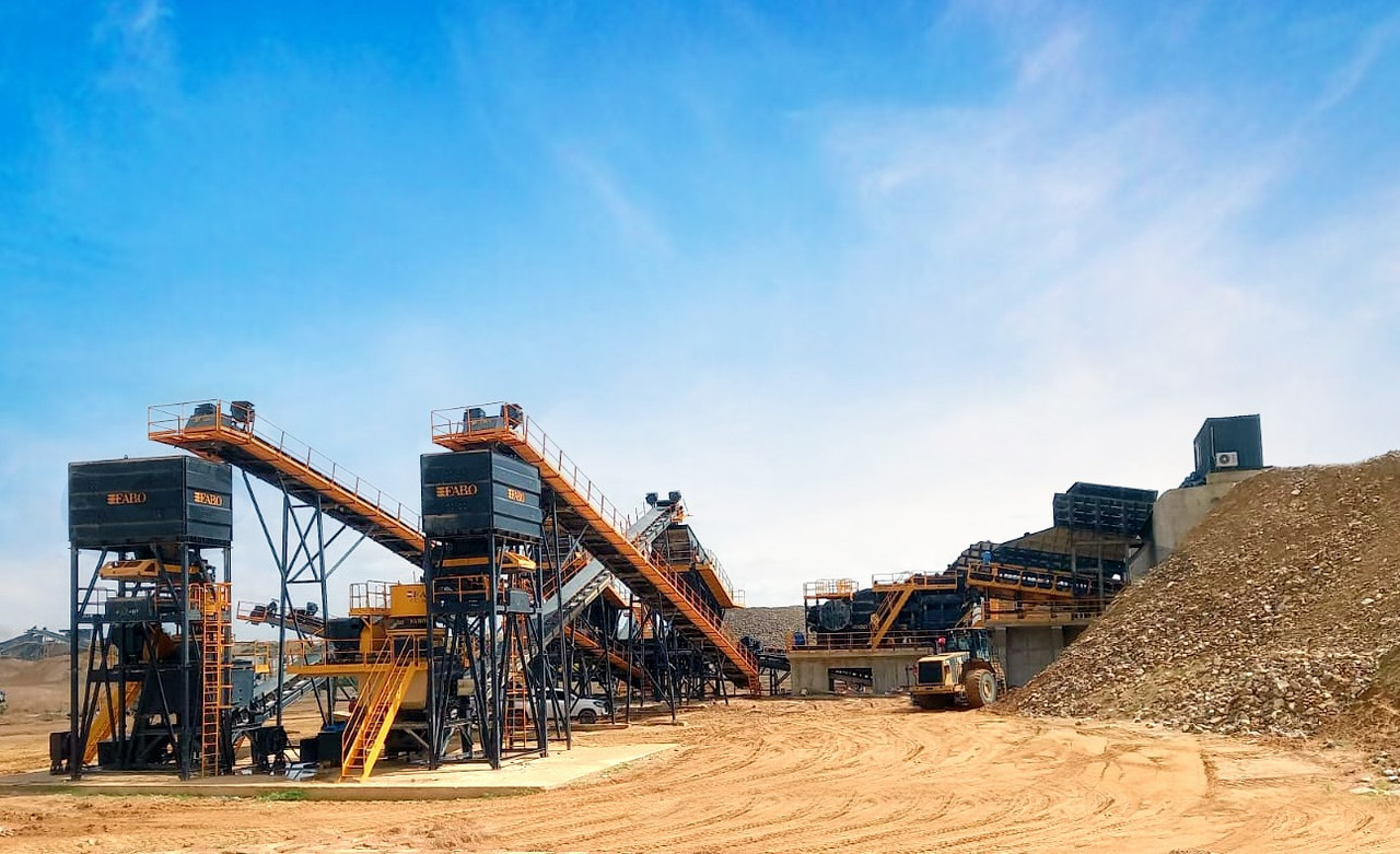 FABO crusher-stone crusher - Concasseur: photos 1 FABO crusher-stone crusher - Concasseur: photos 1