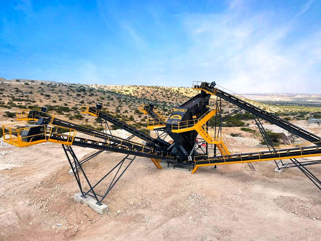 FABO crusher-stone crusher - Concasseur: photos 1 FABO crusher-stone crusher - Concasseur: photos 1