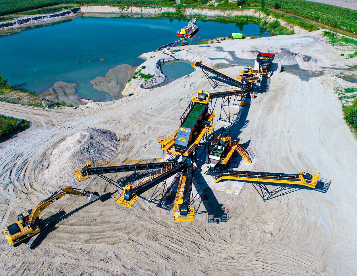 FABO crusher-stone crusher - Concasseur: photos 1 FABO crusher-stone crusher - Concasseur: photos 1