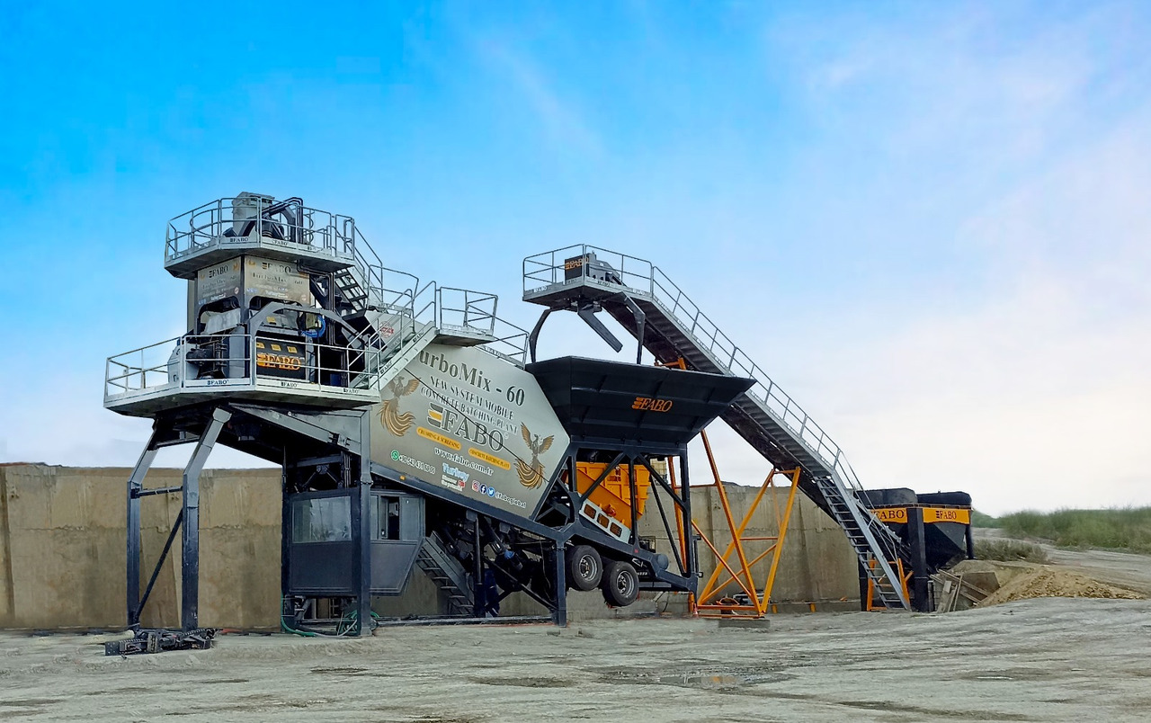 FABO mobile concrete batching plant - Centrale à béton: photos 1 FABO mobile concrete batching plant - Centrale à béton: photos 1