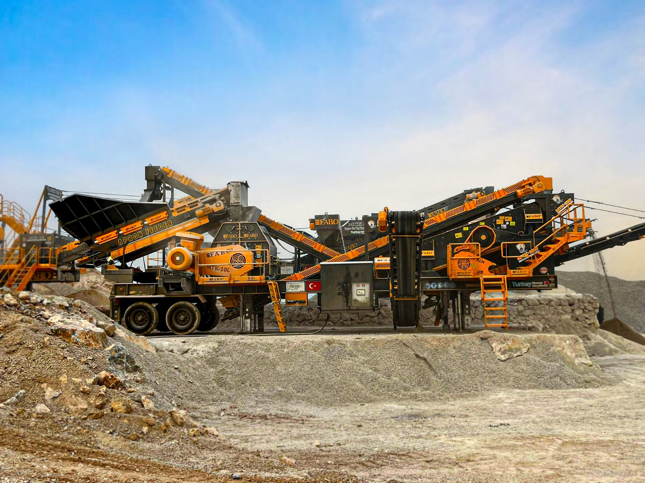 FABO mobile impact crusher - Concasseur à percussion: photos 3 FABO mobile impact crusher - Concasseur à percussion: photos 3