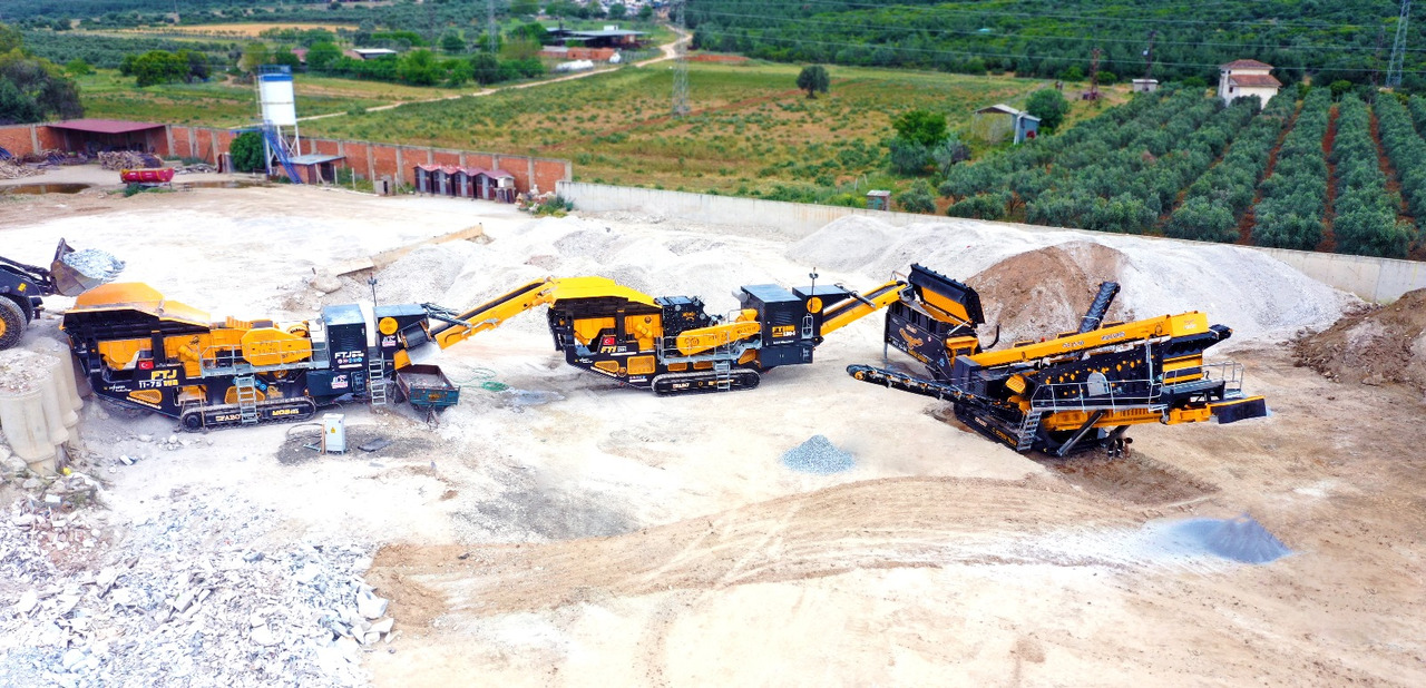 FABO mobile jaw crusher - Concasseur à mâchoires: photos 2 FABO mobile jaw crusher - Concasseur à mâchoires: photos 2