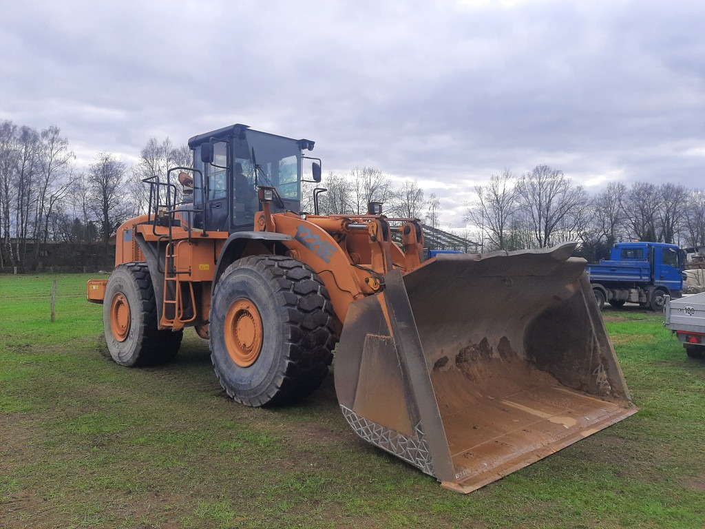 CASE RADLADER 1221 E 6,5 m³ Schaufel - Chargeuse sur pneus: photos 2 CASE RADLADER 1221 E 6,5 m³ Schaufel - Chargeuse sur pneus: photos 2