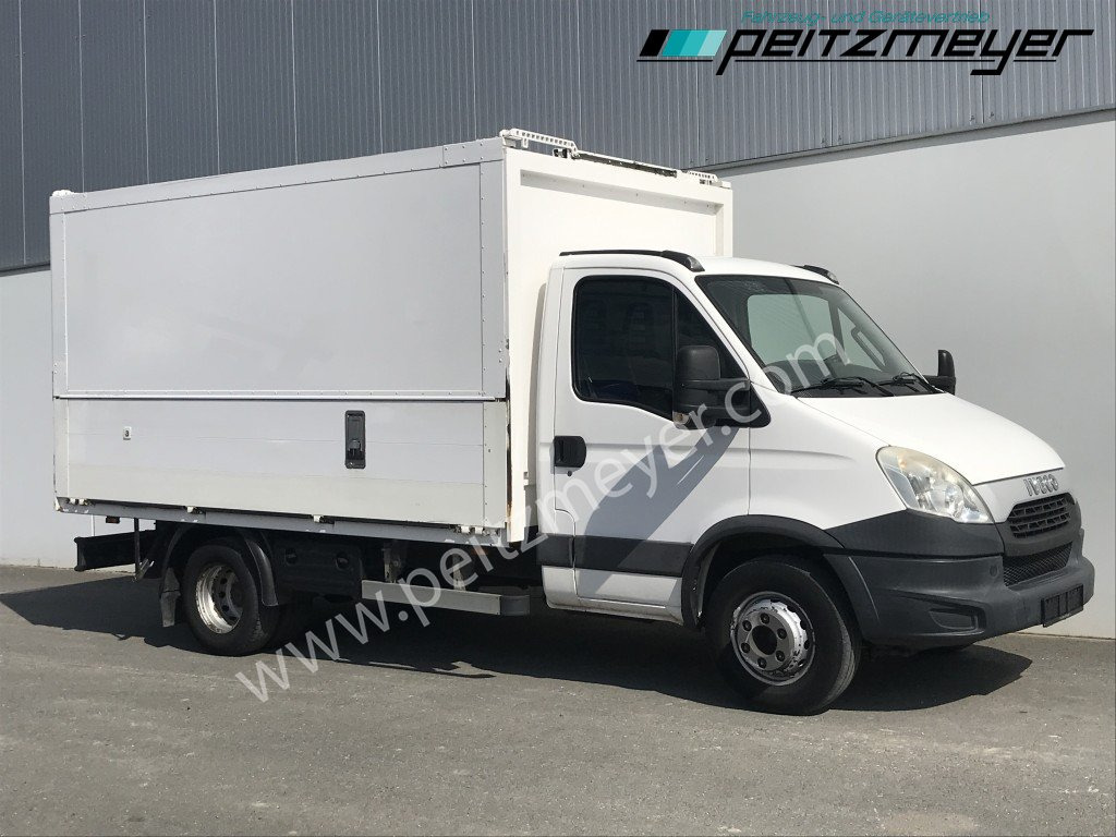 Iveco Daily 70 C 17 Getränke Ewers NL 3.650 kg - Camion pour le transport de boissons: photos 3 Iveco Daily 70 C 17 Getränke Ewers NL 3.650 kg - Camion pour le transport de boissons: photos 3