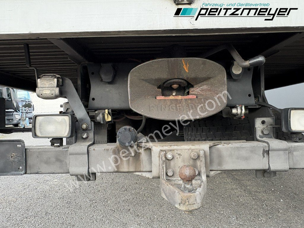 Camion fourgon MERCEDES-BENZ Atego 823 L Geflügelpritsche L - Fahrerhaus, Klima, 2 x AHK: photos 43 Camion fourgon MERCEDES-BENZ Atego 823 L Geflügelpritsche L - Fahrerhaus, Klima, 2 x AHK: photos 43