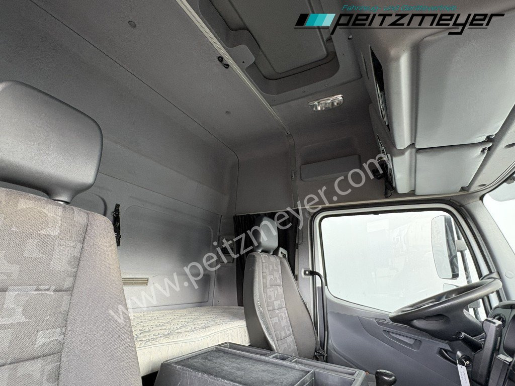 Camion fourgon MERCEDES-BENZ Atego 823 L Geflügelpritsche L - Fahrerhaus, Klima, 2 x AHK: photos 40 Camion fourgon MERCEDES-BENZ Atego 823 L Geflügelpritsche L - Fahrerhaus, Klima, 2 x AHK: photos 40