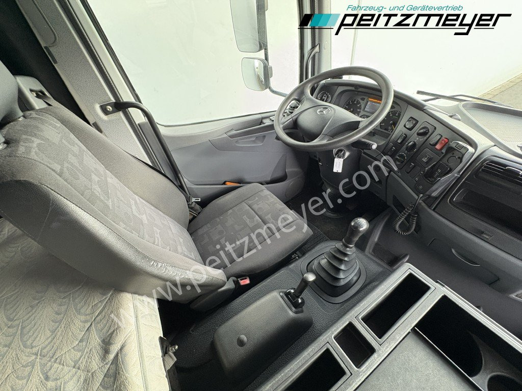 Camion fourgon MERCEDES-BENZ Atego 823 L Geflügelpritsche L - Fahrerhaus, Klima, 2 x AHK: photos 12 Camion fourgon MERCEDES-BENZ Atego 823 L Geflügelpritsche L - Fahrerhaus, Klima, 2 x AHK: photos 12