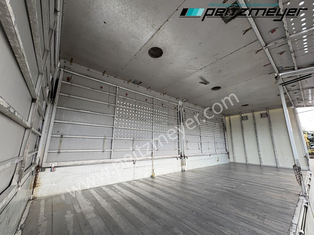 Camion fourgon MERCEDES-BENZ Atego 823 L Geflügelpritsche L - Fahrerhaus, Klima, 2 x AHK: photos 36 Camion fourgon MERCEDES-BENZ Atego 823 L Geflügelpritsche L - Fahrerhaus, Klima, 2 x AHK: photos 36