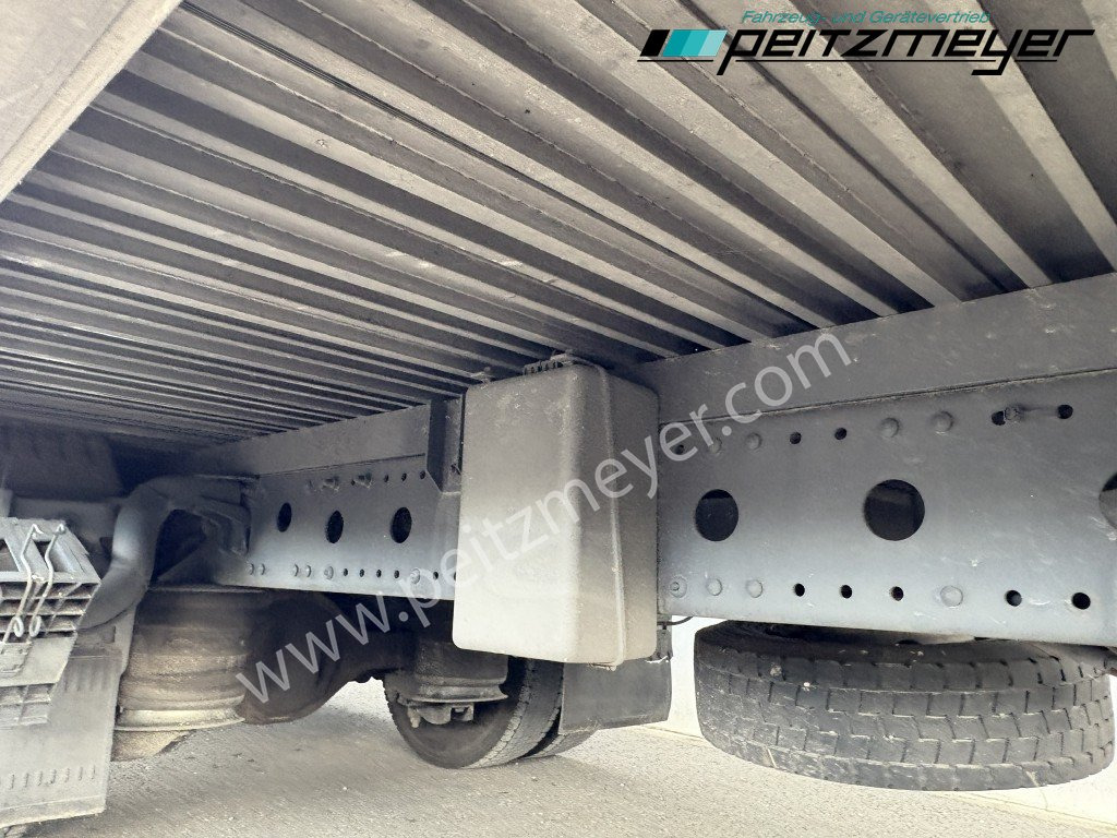 Camion fourgon MERCEDES-BENZ Atego 823 L Geflügelpritsche L - Fahrerhaus, Klima, 2 x AHK: photos 42 Camion fourgon MERCEDES-BENZ Atego 823 L Geflügelpritsche L - Fahrerhaus, Klima, 2 x AHK: photos 42