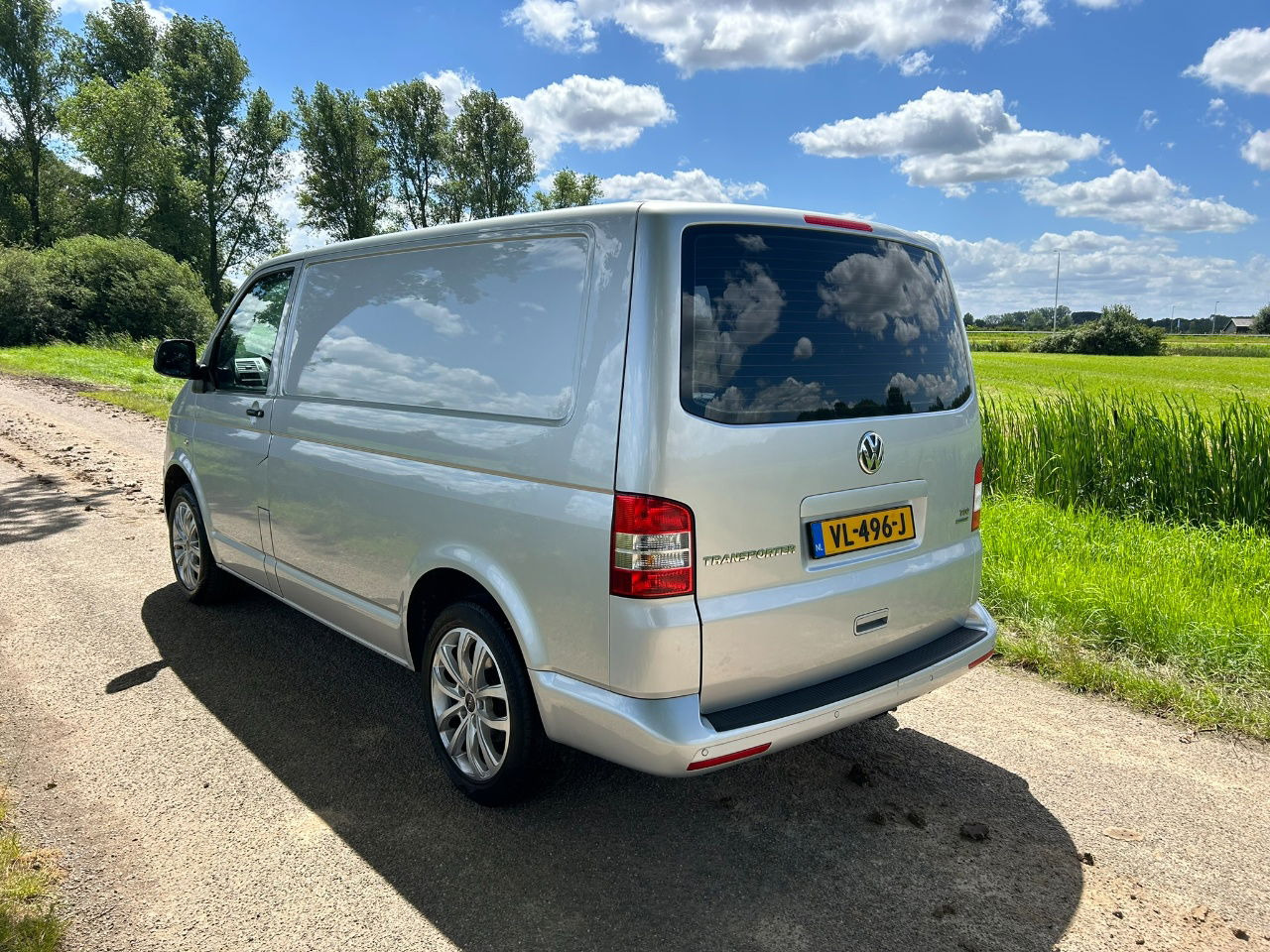 Volkswagen Transporter 2.0 TDI Bleumotion Technology L1 H1 114 PK apk 14-12-2026 Airco - Fourgonnette: photos 3 Volkswagen Transporter 2.0 TDI Bleumotion Technology L1 H1 114 PK apk 14-12-2026 Airco - Fourgonnette: photos 3