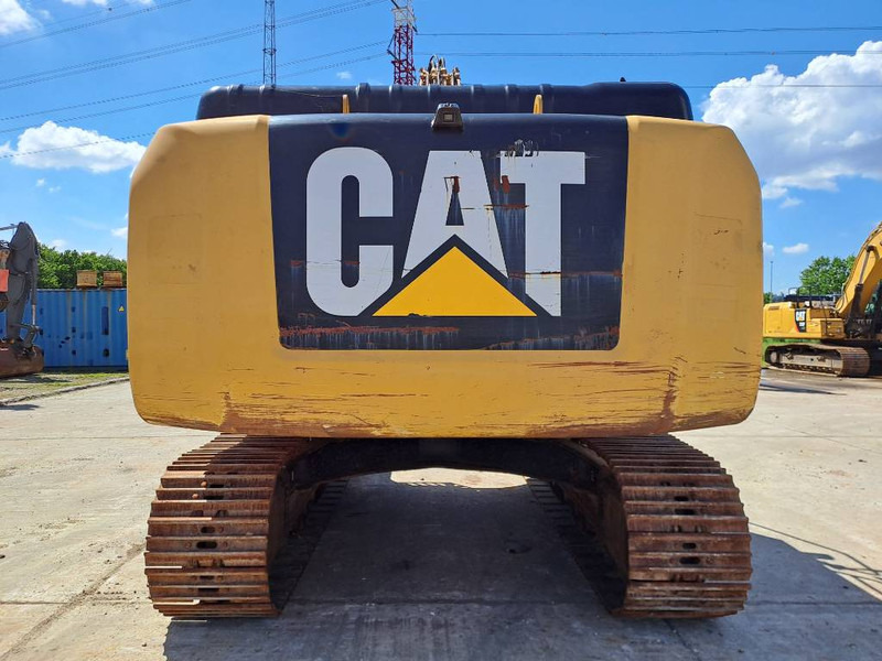 Cat 330FL N - Pelle sur chenille: photos 3 Cat 330FL N - Pelle sur chenille: photos 3