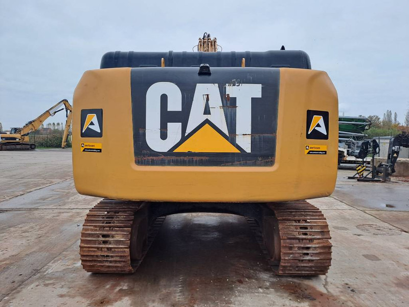 Cat 330FLN - Pelle sur chenille: photos 3 Cat 330FLN - Pelle sur chenille: photos 3