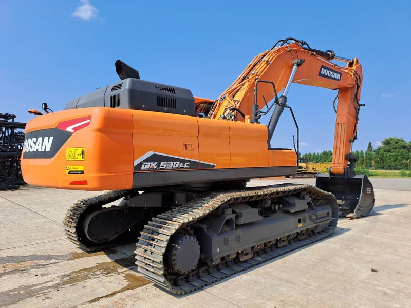 Doosan DX 530 LC-7 M - Pelle sur chenille: photos 4 Doosan DX 530 LC-7 M - Pelle sur chenille: photos 4