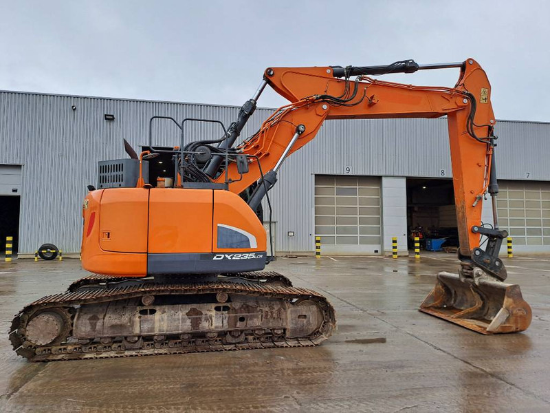 Doosan DX235LCR-5 (+ 3 Buckets) - Pelle sur chenille: photos 5 Doosan DX235LCR-5 (+ 3 Buckets) - Pelle sur chenille: photos 5