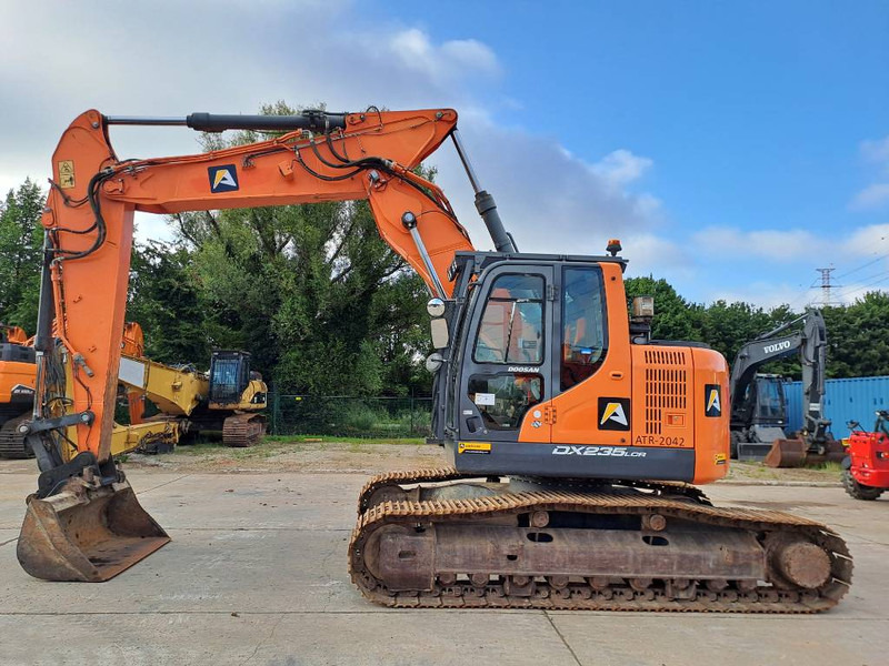 Doosan DX235LCR-5 - Pelle sur chenille: photos 1 Doosan DX235LCR-5 - Pelle sur chenille: photos 1
