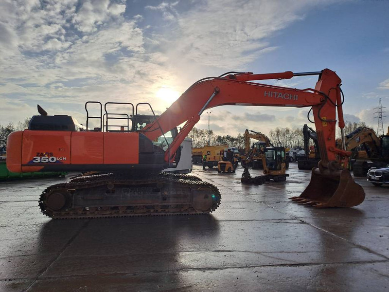Hitachi ZX350LCN-6 - Pelle sur chenille: photos 5 Hitachi ZX350LCN-6 - Pelle sur chenille: photos 5