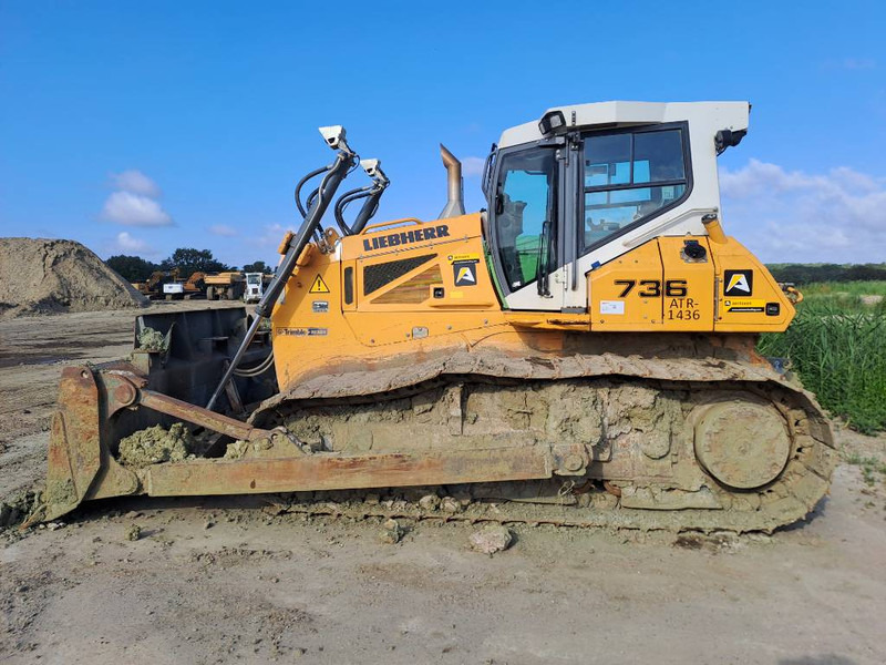 Liebherr PR 736 LGP - Bulldozer: photos 1 Liebherr PR 736 LGP - Bulldozer: photos 1