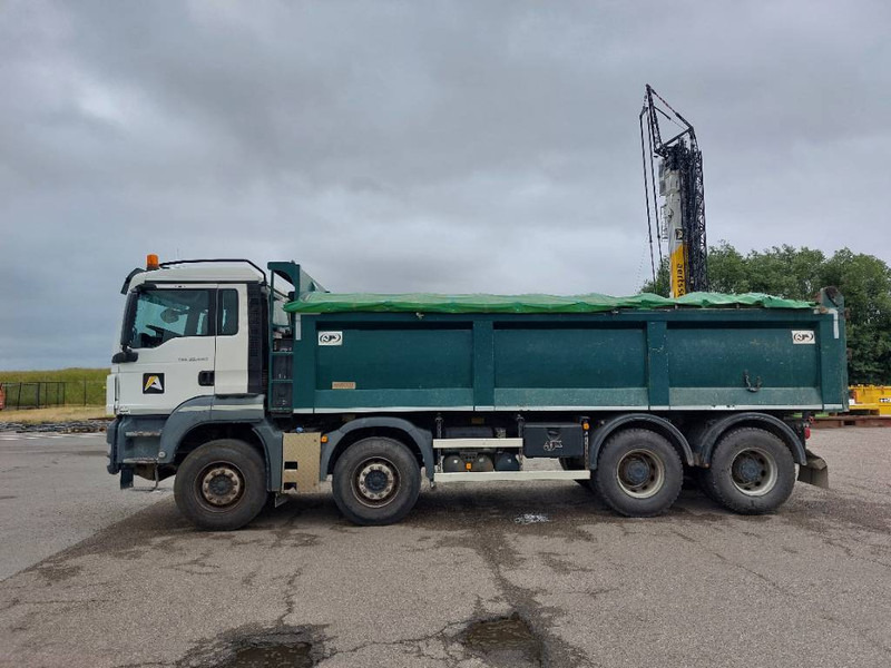 MAN TGS 35.440 (8x4) - Camion benne: photos 1 MAN TGS 35.440 (8x4) - Camion benne: photos 1