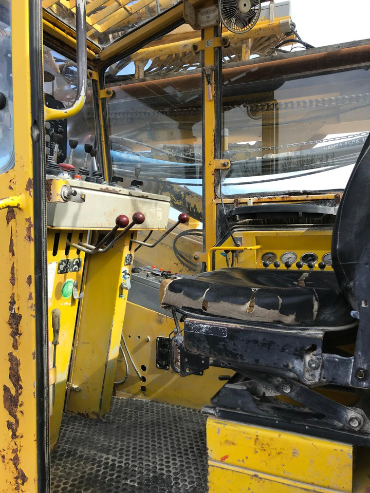 Foreuse Atlas Copco ROC 860 HC-3: photos 8