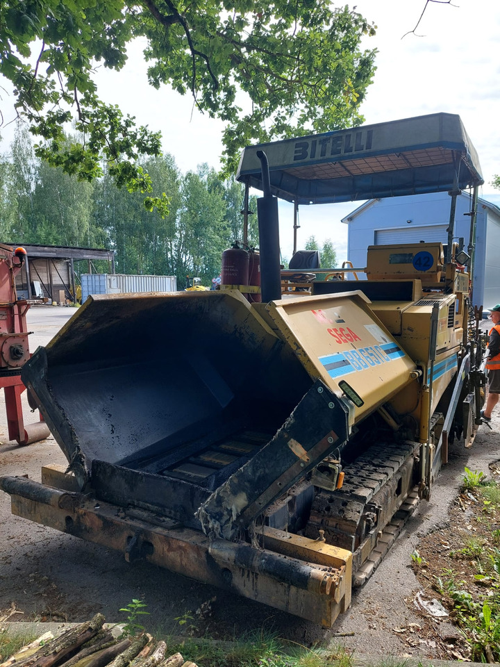 BITELLI BB651 Caterpillar - Finisseur: photos 2 BITELLI BB651 Caterpillar - Finisseur: photos 2