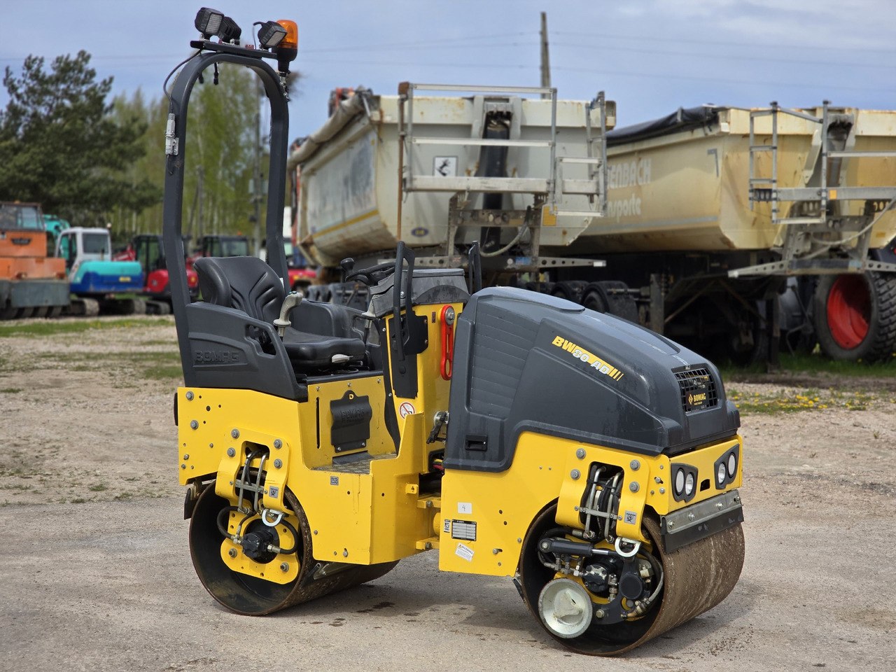 BOMAG BW80-AD5 - Mini compacteur: photos 1 BOMAG BW80-AD5 - Mini compacteur: photos 1