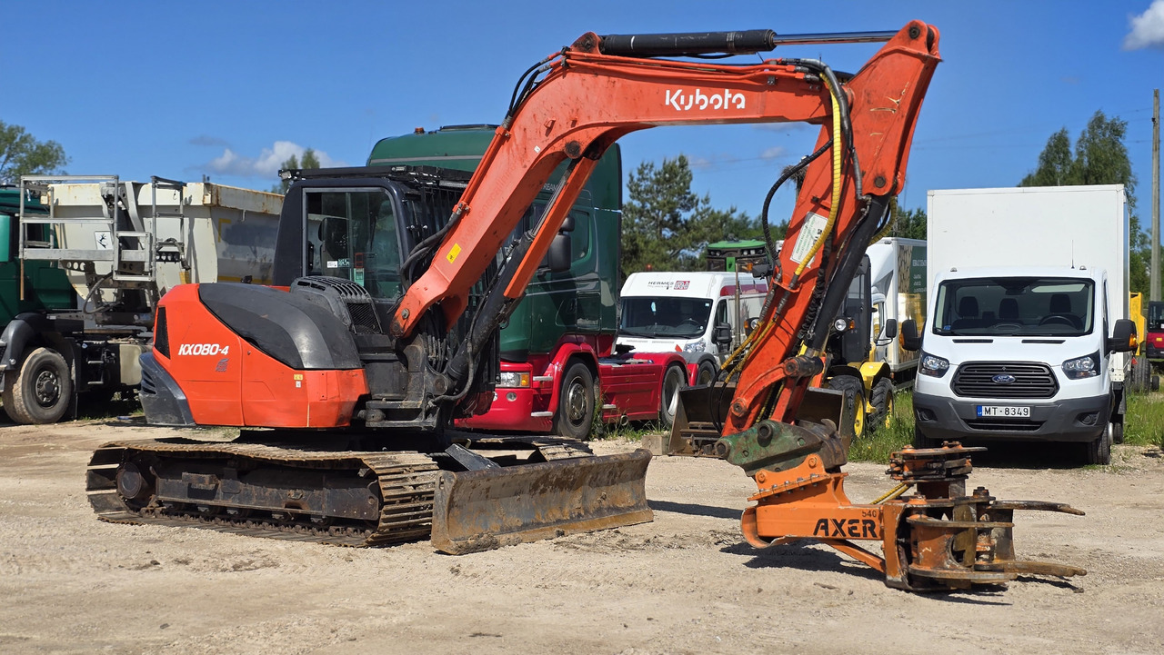 Kubota KX080-4, AXER 540 - Tracteur forestier: photos 3 Kubota KX080-4, AXER 540 - Tracteur forestier: photos 3
