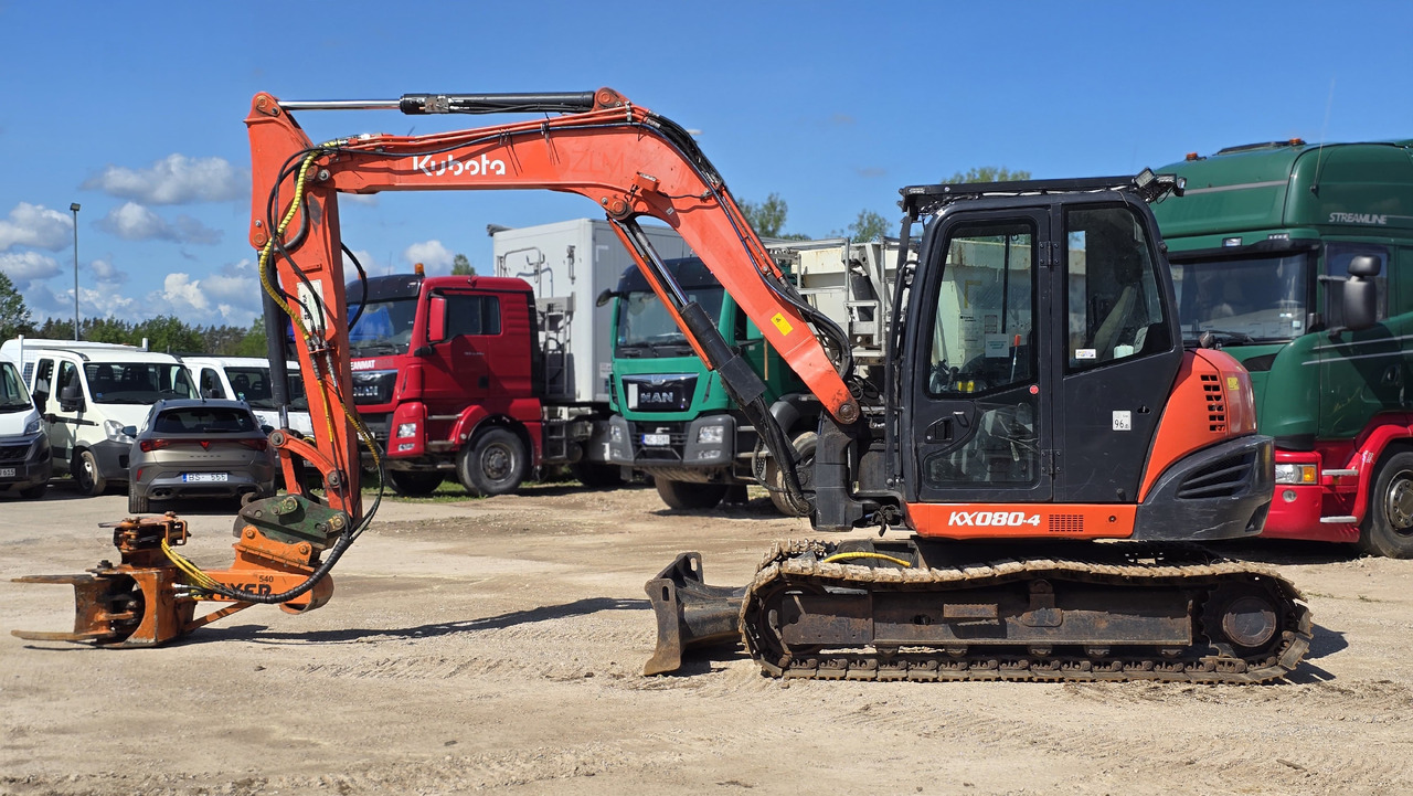 Kubota KX080-4, AXER 540 - Tracteur forestier: photos 1 Kubota KX080-4, AXER 540 - Tracteur forestier: photos 1