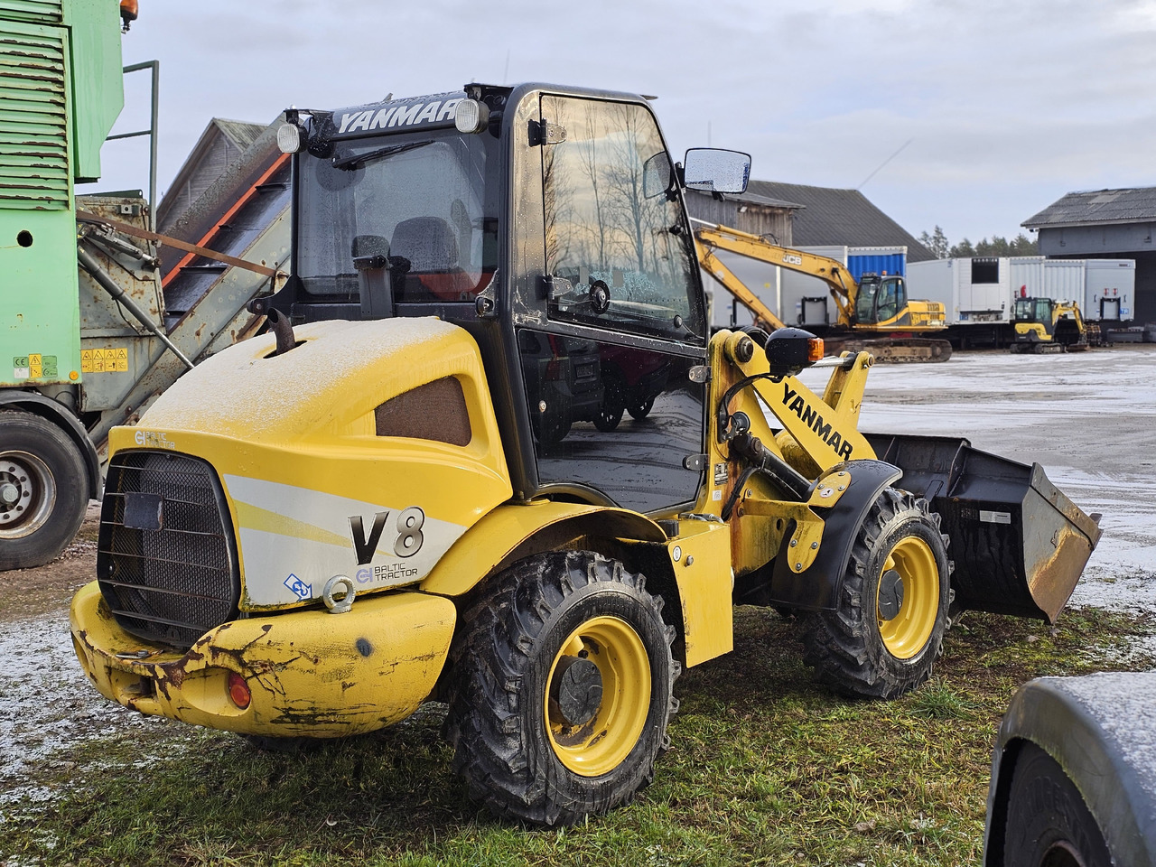 YANMAR V8, 744 hours! - Chargeuse sur pneus: photos 4 YANMAR V8, 744 hours! - Chargeuse sur pneus: photos 4
