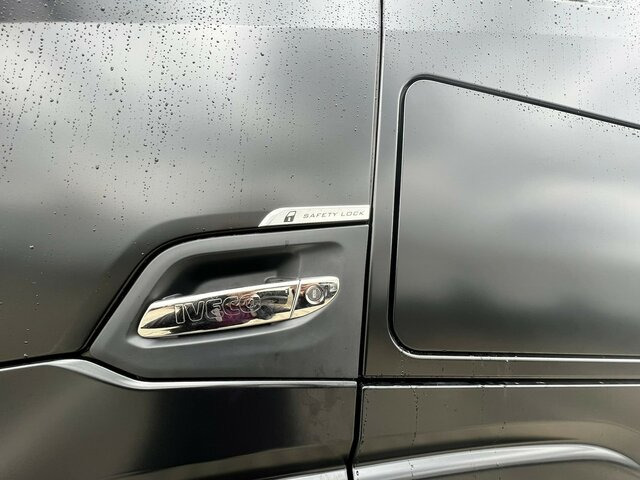 IVECO S-Way AS440S49T/P-AF4T COMFORT AERO PREMIUM LED... - Tracteur routier: photos 2 IVECO S-Way AS440S49T/P-AF4T COMFORT AERO PREMIUM LED... - Tracteur routier: photos 2