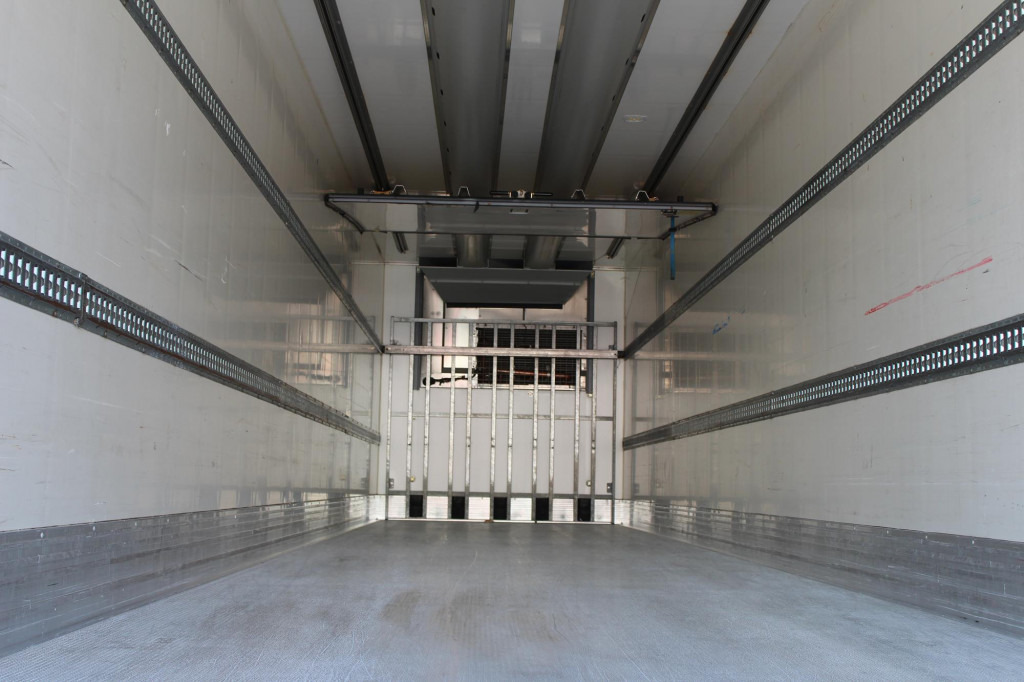 Chereau Thermo King SLXe 200 Aluboden FRC 06 2025 - Semi-remorque frigorifique: photos 3 Chereau Thermo King SLXe 200 Aluboden FRC 06 2025 - Semi-remorque frigorifique: photos 3