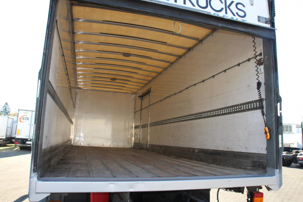 Renault D 280E6 Wide Koffer LBW nur 268Tkm! - Camion fourgon: photos 2 Renault D 280E6 Wide Koffer LBW nur 268Tkm! - Camion fourgon: photos 2