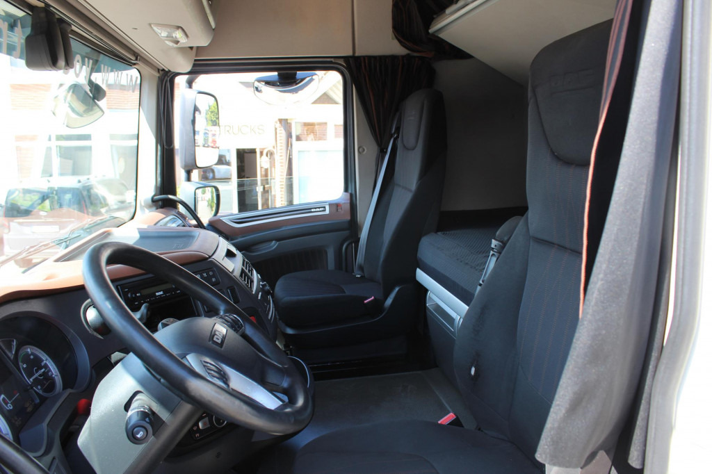 Daf XF 480 SC Retarder ACC LDWS Standklima Kühlbox - Tracteur routier: photos 3 Daf XF 480 SC Retarder ACC LDWS Standklima Kühlbox - Tracteur routier: photos 3