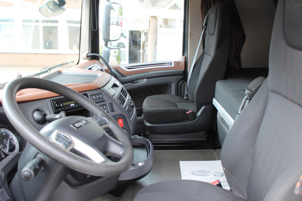 Daf XF 480 SC Retarder ACC LDWS Standklima Kühlbox - Tracteur routier: photos 2 Daf XF 480 SC Retarder ACC LDWS Standklima Kühlbox - Tracteur routier: photos 2