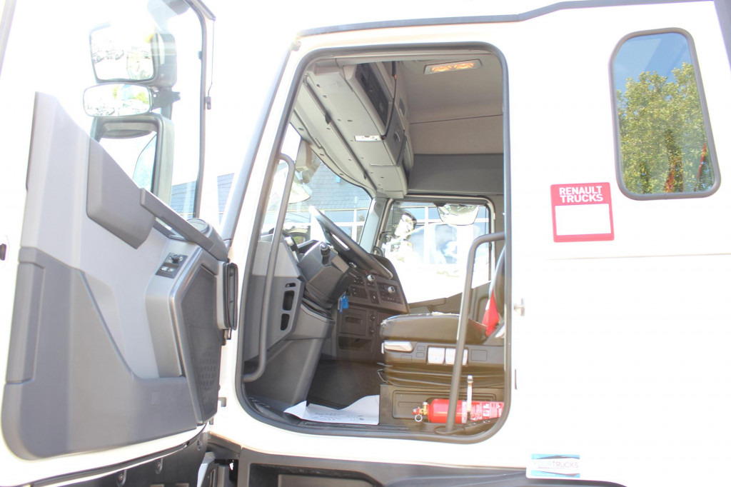 Renault T 430 E6   6 Sitze  Ex- Fahrschule  nur 64Tkm ! - Tracteur routier: photos 4 Renault T 430 E6   6 Sitze  Ex- Fahrschule  nur 64Tkm ! - Tracteur routier: photos 4