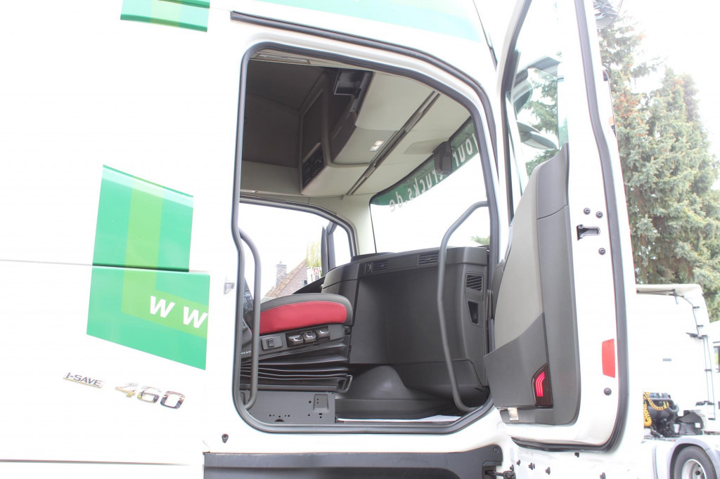 Volvo FH 460 E6 Globetrotter 2 Tanks i-Park Cool - Tracteur routier: photos 2 Volvo FH 460 E6 Globetrotter 2 Tanks i-Park Cool - Tracteur routier: photos 2