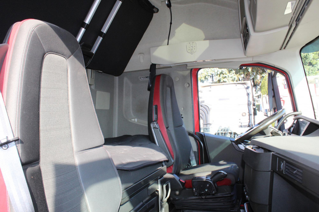 Volvo FH 500 Globe XL I-Park Cool Xenon VIN: MB - Tracteur routier: photos 3 Volvo FH 500 Globe XL I-Park Cool Xenon VIN: MB - Tracteur routier: photos 3