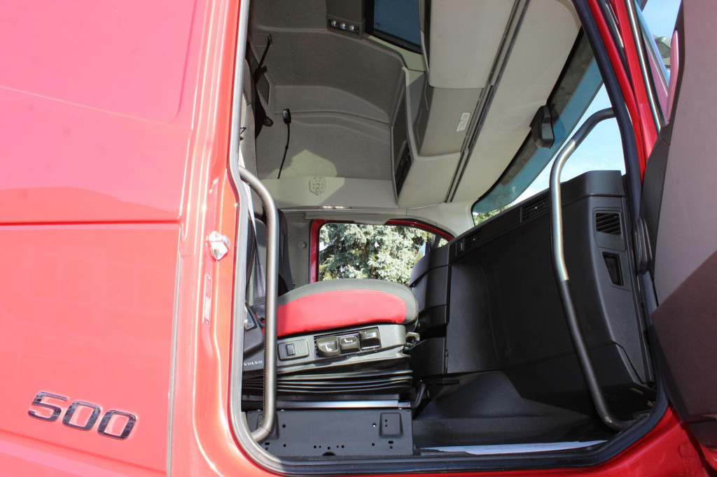 Volvo FH 500 Globe XL I-Park Cool Xenon VIN: MB - Tracteur routier: photos 2 Volvo FH 500 Globe XL I-Park Cool Xenon VIN: MB - Tracteur routier: photos 2